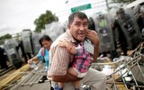 [ẢNH] Những đứa trẻ trong đoàn người di cư Trung Mỹ làm lay động triệu trái tim trên thế giới